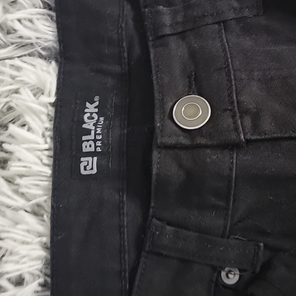 Black pants 🖤 - Picture 7 of 9